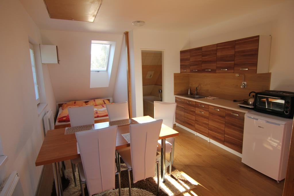 Apartment Ostružná Δωμάτιο φωτογραφία